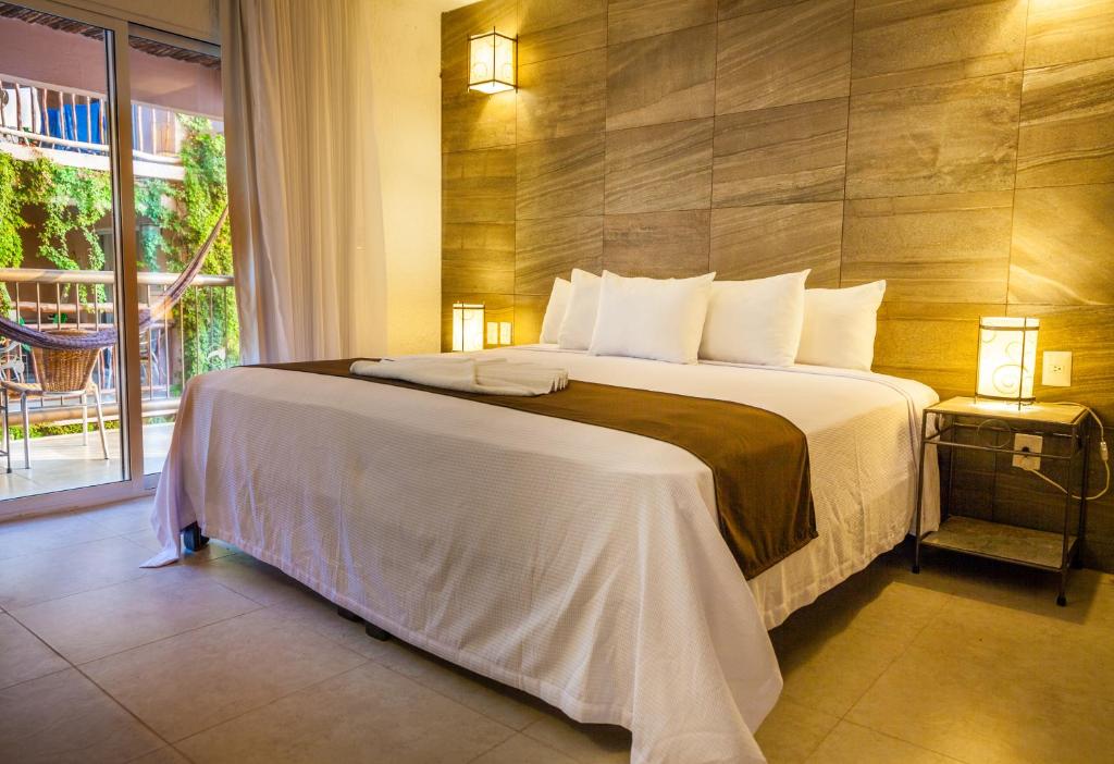 hotel tukan beach